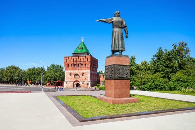 Обзорная автобусно-пешеходная экскурсия по Нижнему Новгороду