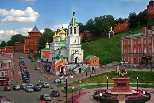 Автомобильно-пешеходная экскурсия по Купеческому Нижнему Новгороду 