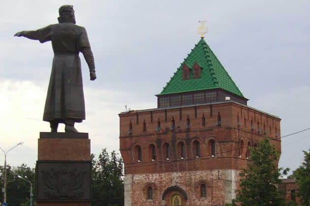 Автомобильно-пешеходная экскурсия по Купеческому Нижнему Новгороду 
