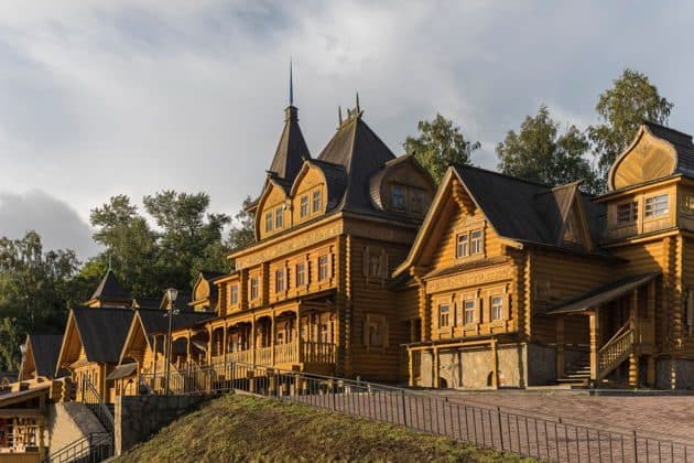 Тур «Хохломская или городецкая» Нижний Новгород-Семенов-Городец на два дня
