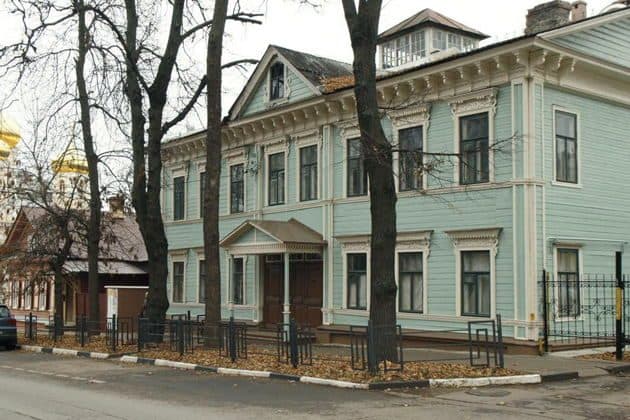 Деревянное зодчество и дорюриковичское городище прямо в Нижнем Новгороде