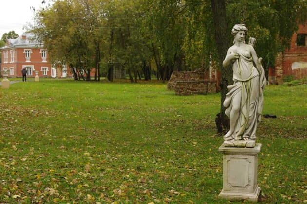 Экскурсия в усадьбы Пашковых и Жомини