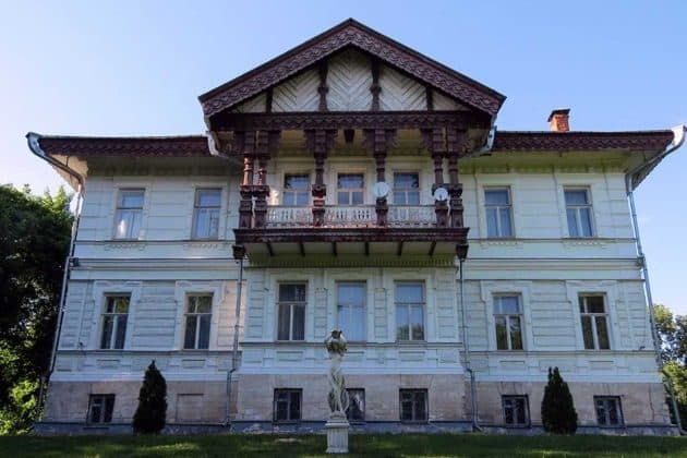 Экскурсия в усадьбы Пашковых и Жомини