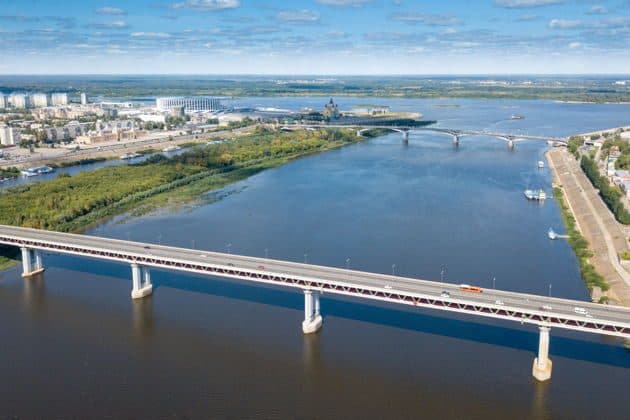 «Город Горький»: экскурсионный рейс на теплоходах «Москва-143»/«Москва-198»