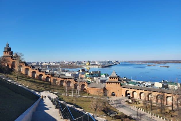 Знакомство с Нижним: обзорная по городу с посещением Кремля