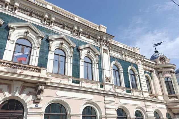 Улица Рождественская — блеск и нищета по-нижегородски